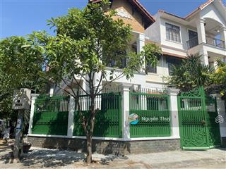 Biệt thự căn góc 2 lầu gần song hành giá 40 triệu