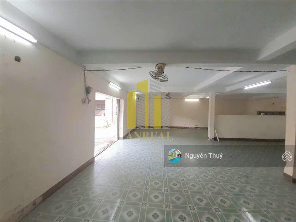 Cho thuê mặt bằng 110m2 phù hợp kho văn phòng giá rẻ 15 triệu