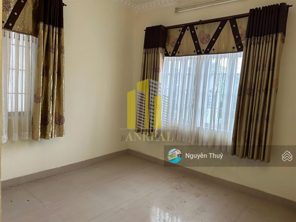 Cho thuê villa 7 phòng 10wc  phường bình trưng giá 80 triệu