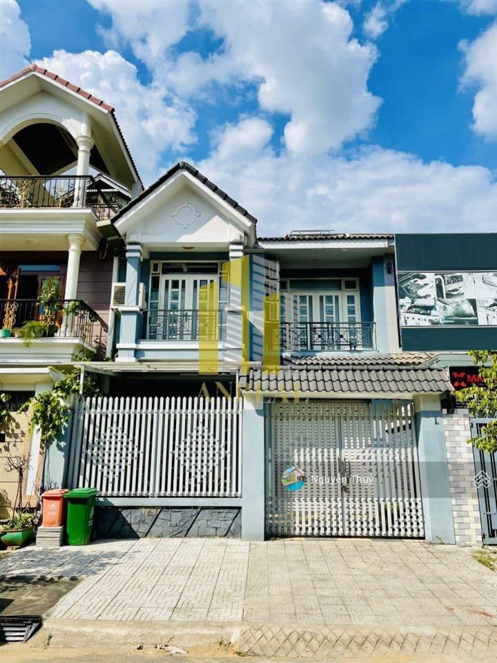Villa mặt tiền gần song hành 7x20 giá 50 triệu