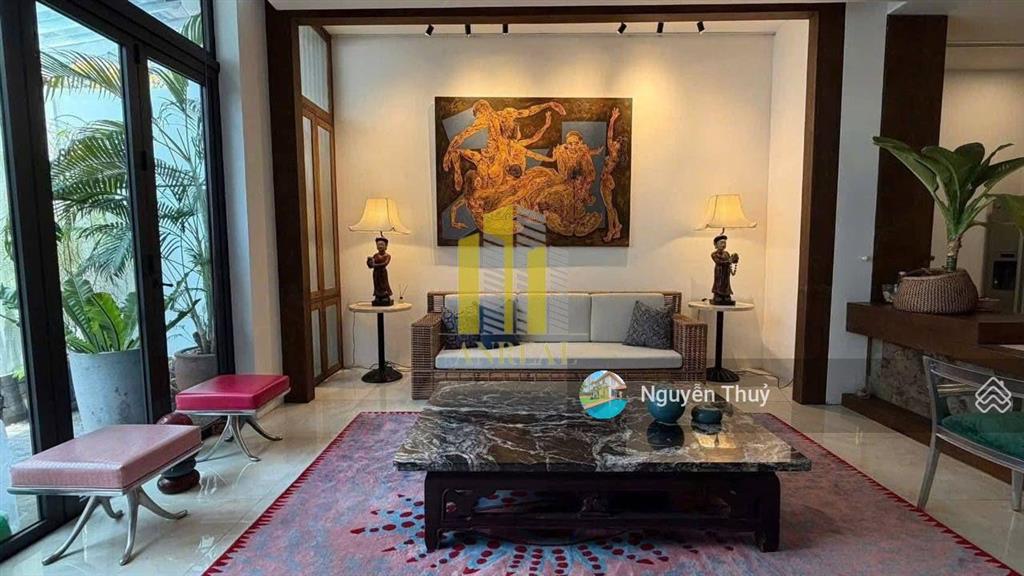 Villa thảo điền 10x11m thiết kế hiện đại  đầy đủ nội thất