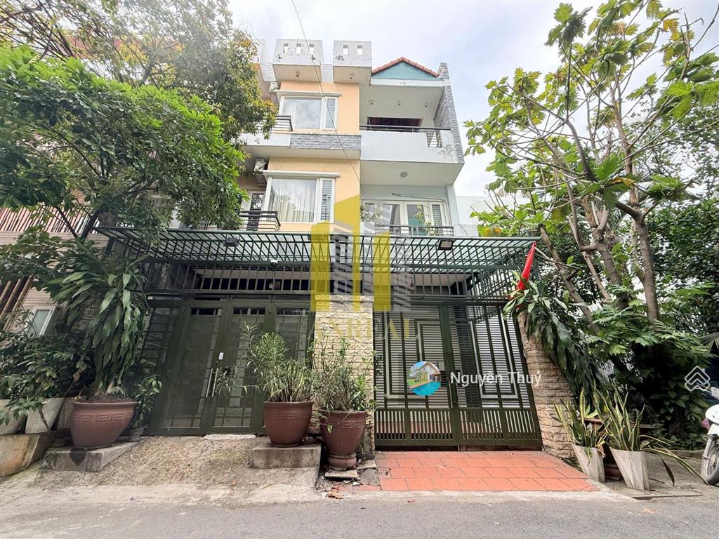 Villa ven sông sài gòn 6 phòng có nội thất  giá 42 triệu