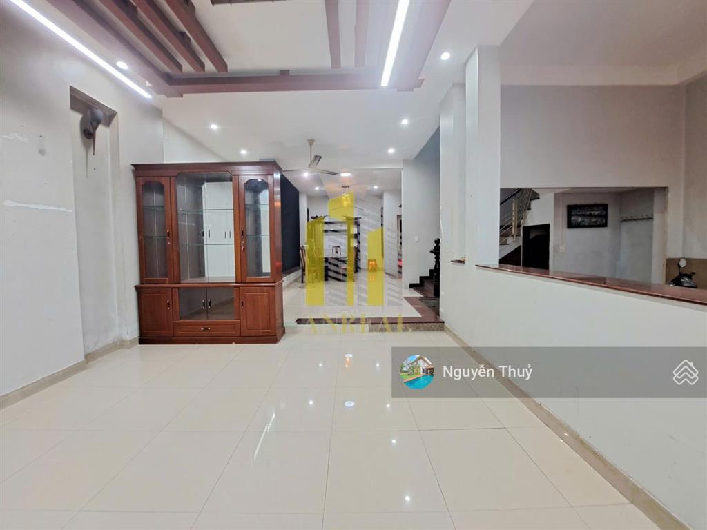 Villa ven sông sài gòn 6 phòng có nội thất  giá 42 triệu