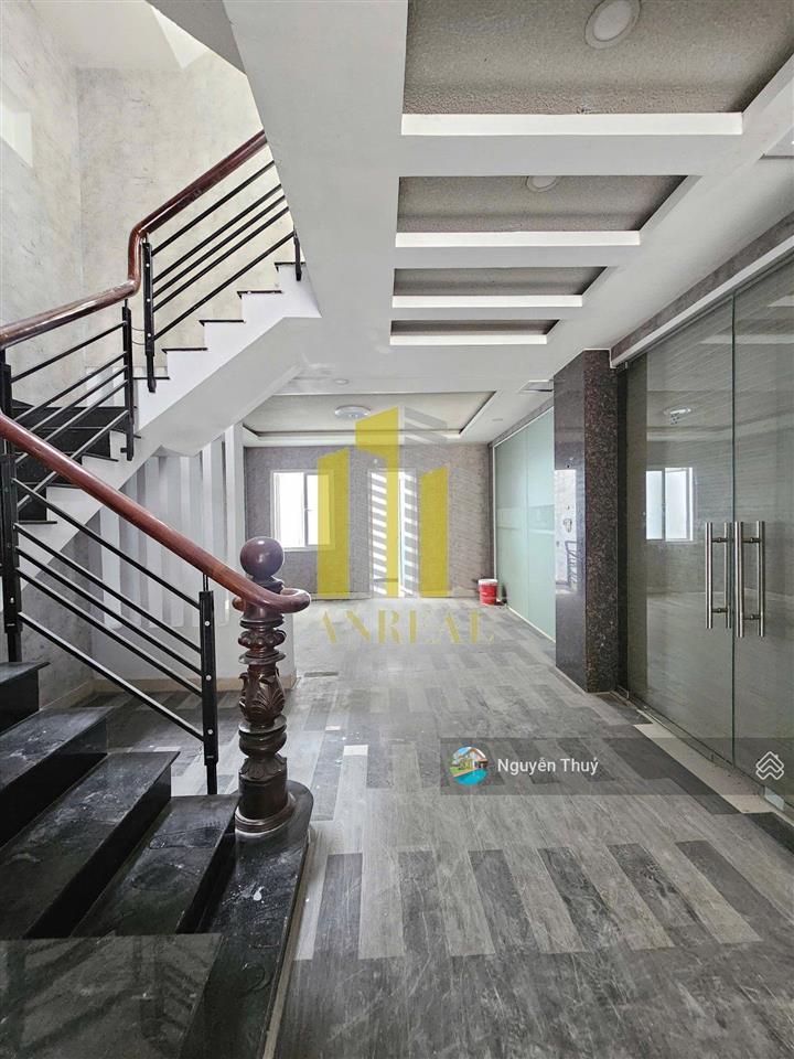 Cho thuê tòa nhà góc 2 mặt tiền hầm 4 lầu an phú an khánh