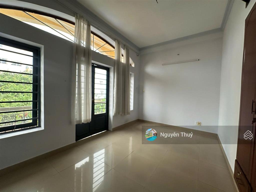 Cho thuê nhà chính chủ 5/6 đường 27 trần não 5x16m sân rộng giá 20 triệu