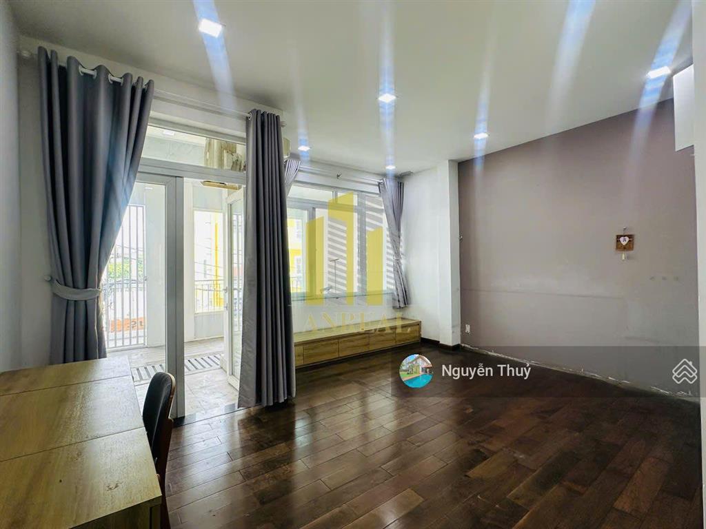 Nhà cho thuê khu thảo điền thuận tiện kinh doanh giá 43 triệu