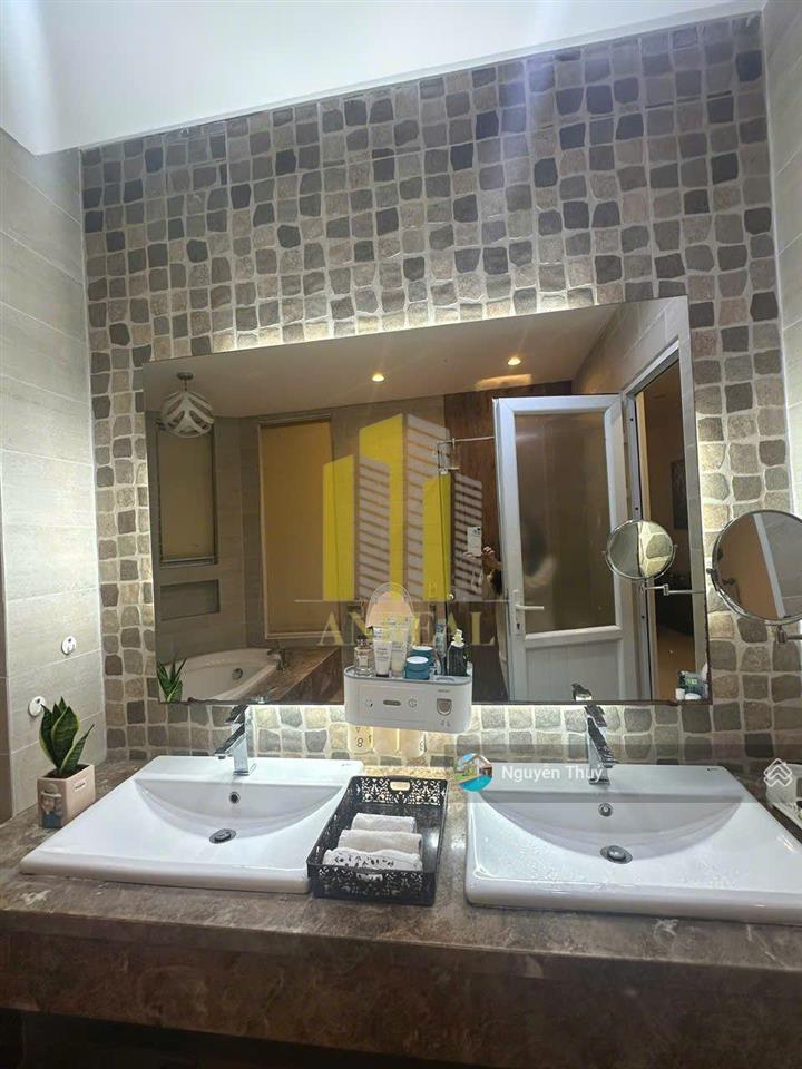 Biệt thự hiện đại khu an phú 6 phòng  đầy đủ nội thất giá 65 triệu