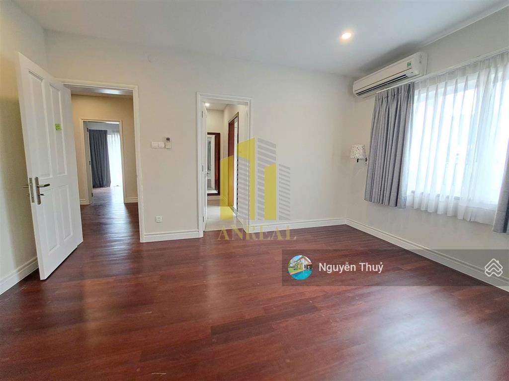 Cho thuê biệt thự trần não hiện đại  sân vườn hồ bơi giá 120 triệu