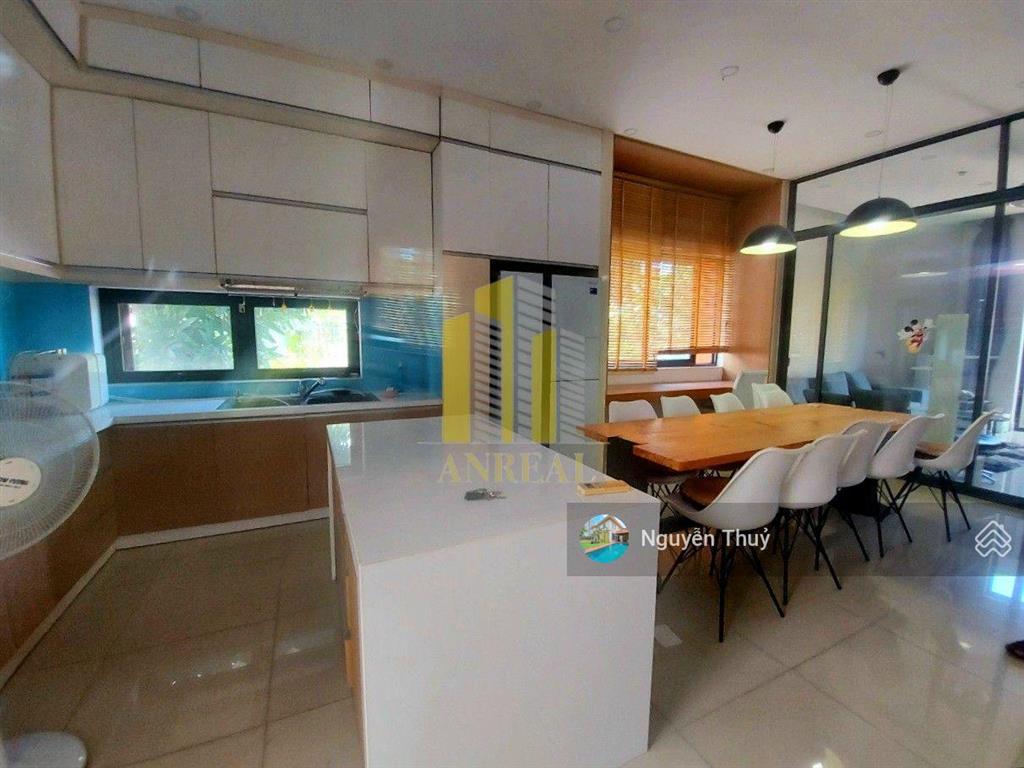 Cho thuê villa hiện đại có sẵn nội thất giá 45 triệu
