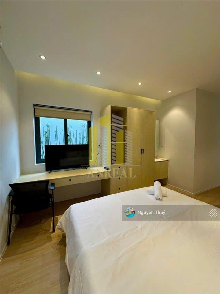 Villa đủ nội thất sân vườn hồ bơi giá 60 triệu