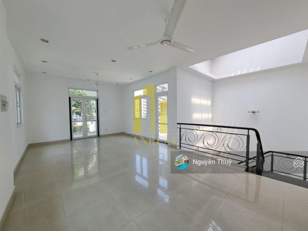 Hình thật  villa cho thuê nguyễn văn hưởng 6 phòng  giá 78 triệu