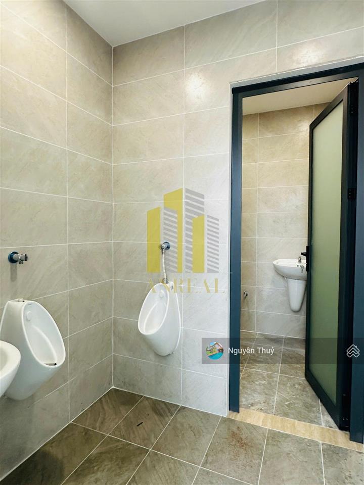 Cho thuê mặt bằng 10x25m  hiện đại giá 75 triệu  gần lương định của