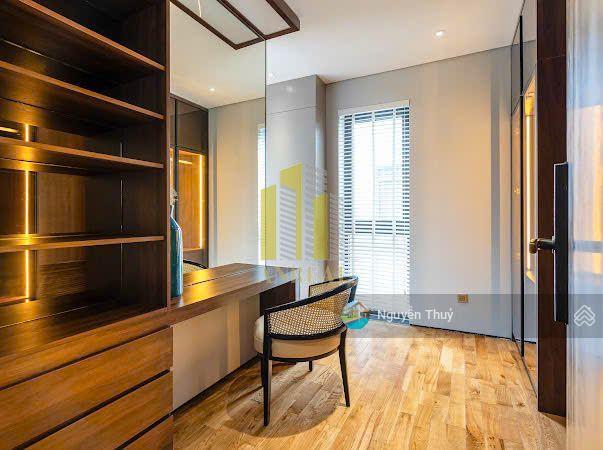 Villa cho thuê nội thất cao cấp  5 phòng giá 110 triệu