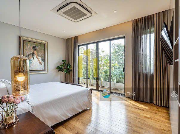 Villa cho thuê nội thất cao cấp  5 phòng giá 110 triệu