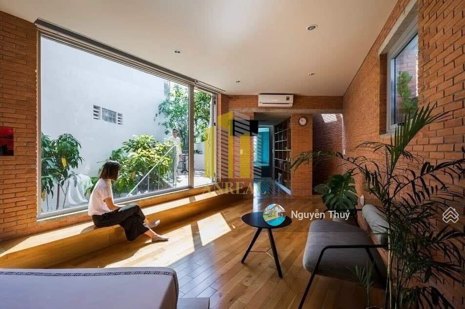 Villa cho thuê hồ bơi style hiện đại giá 90 triệu