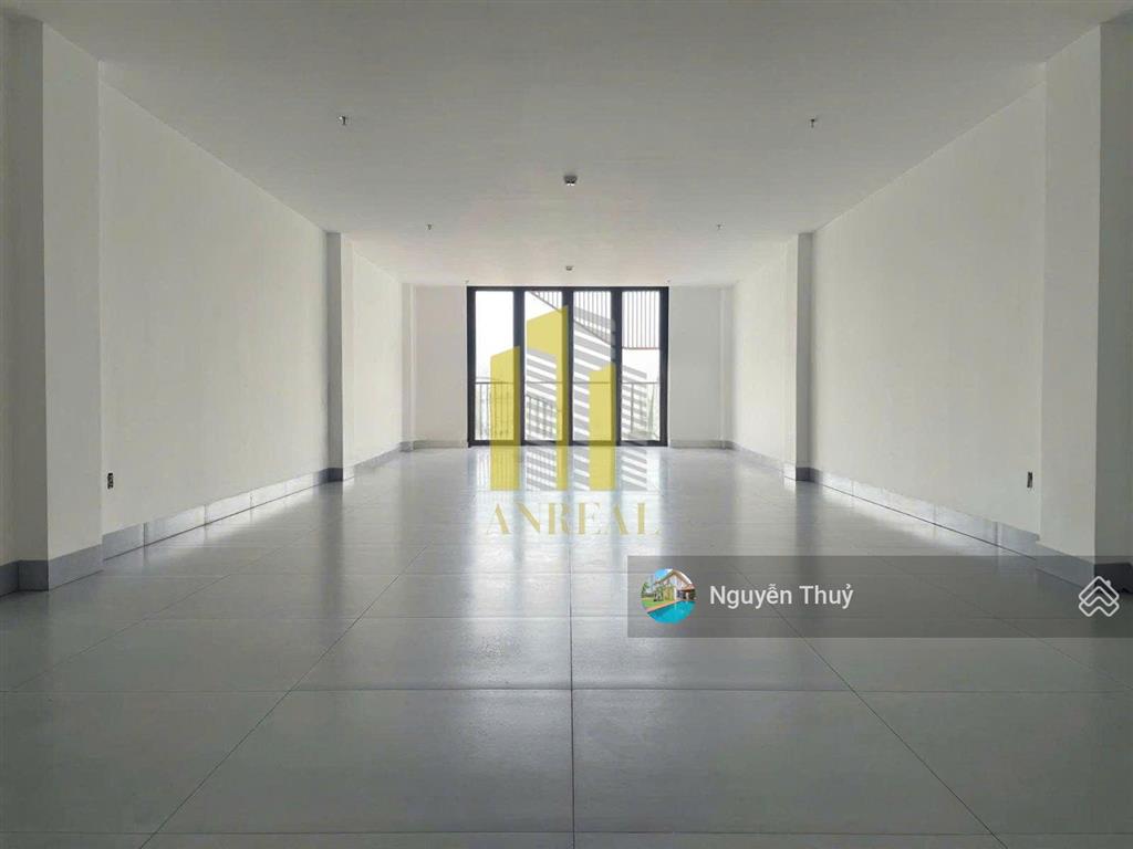 Cho thuê tòa văn phòng mặt tiền trần lựu, hầm 4 lầu, giá 80 triệu