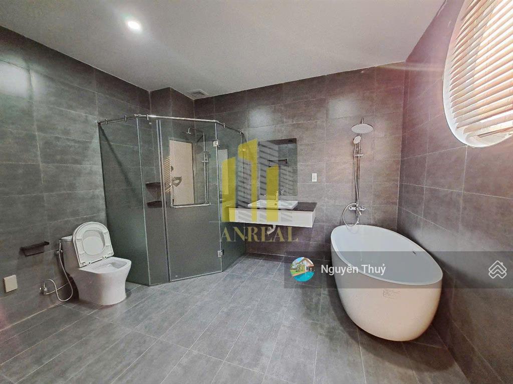 Cho thuê villa hiện đại có hồ bơi giá 80 triệu