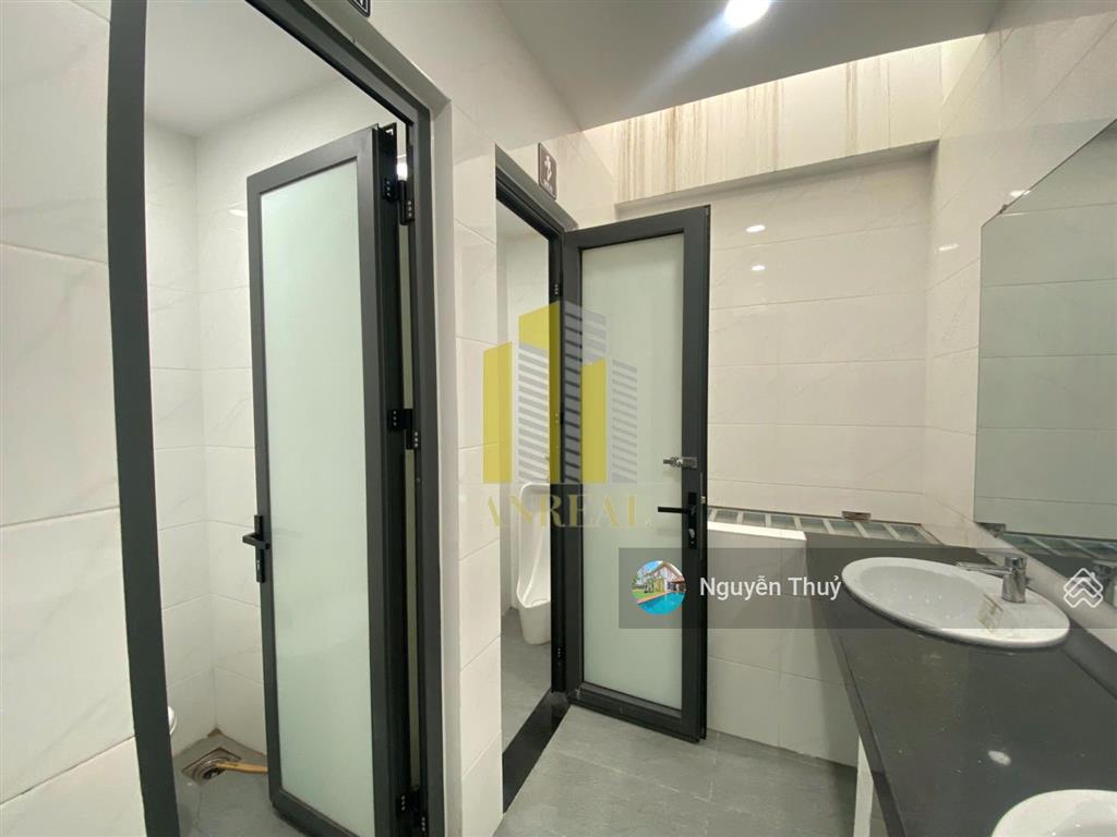 Cho thuê nhà văn phòng hầm 4 lầu 450m2  thang máy, pccc đầy đủ giá chỉ 45 triệu