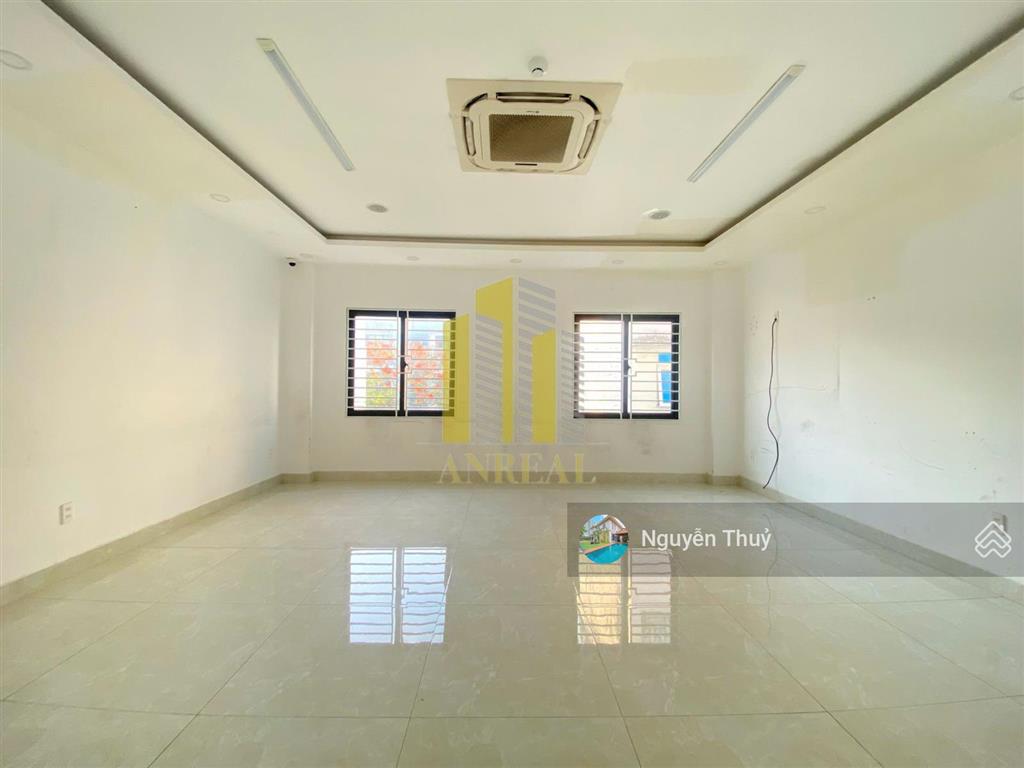 Cho thuê nhà văn phòng hầm 4 lầu 450m2  thang máy, pccc đầy đủ giá chỉ 45 triệu
