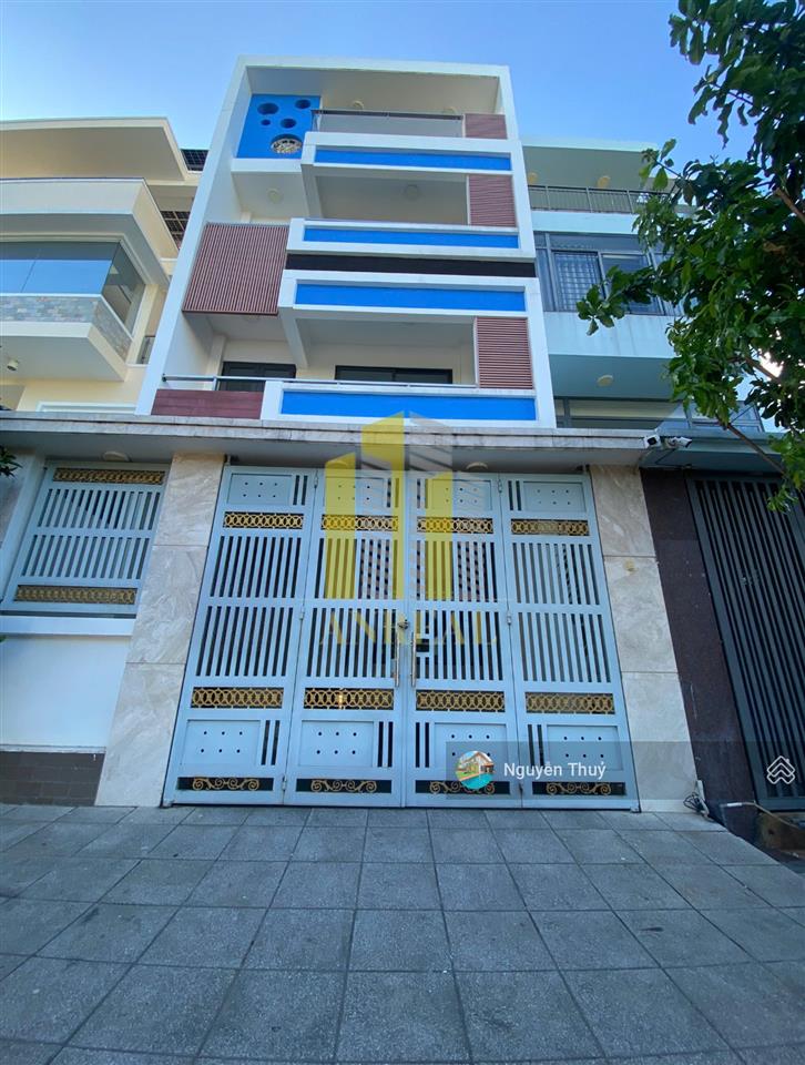 Cho thuê nhà văn phòng hầm 4 lầu 450m2  thang máy, pccc đầy đủ giá chỉ 45 triệu