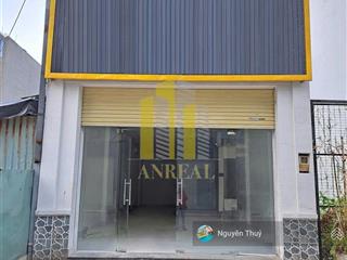 Nhà cấp 4 trống suốt gần trần lựu 5x20m giá 20 triệu