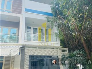 Cho thuê nhà phố khu đô thị an phú  hầm 3 lầu giá 30 triệu