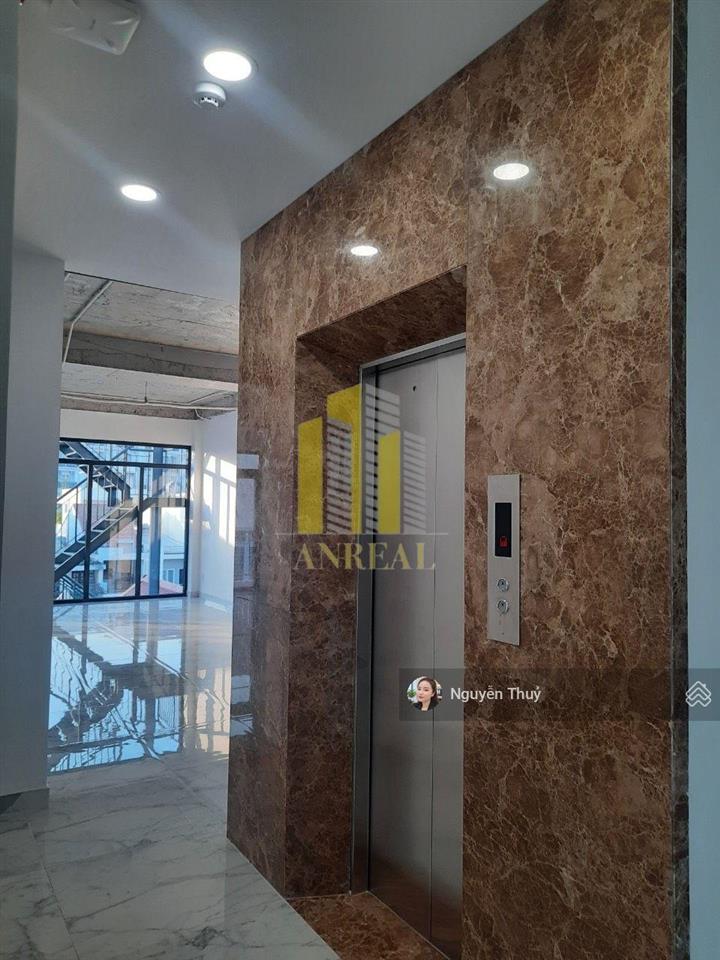 Cho thuê tòa văn phòng hầm 6 lầu 1000m2  có thang máy, pccc đầy đủ