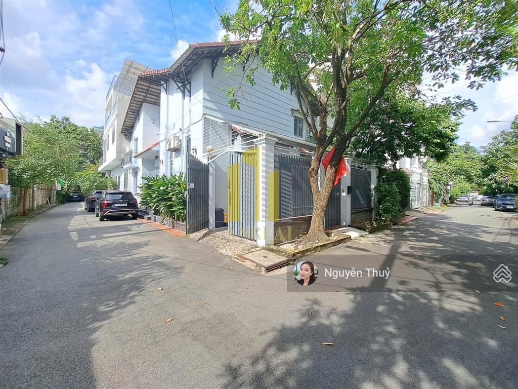 Cho thuê villa căn góc đường trần não giá 38 triệu