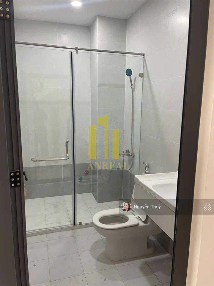 Cho thuê biệt thự văn phòng đường bát nàn  quận 2