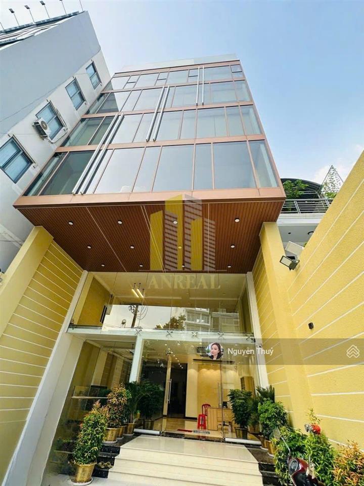 Cho thuê tòa nhà văn phòng trần não 500m2 hầm 3 lầu thang máy pccc giá 150 triệu