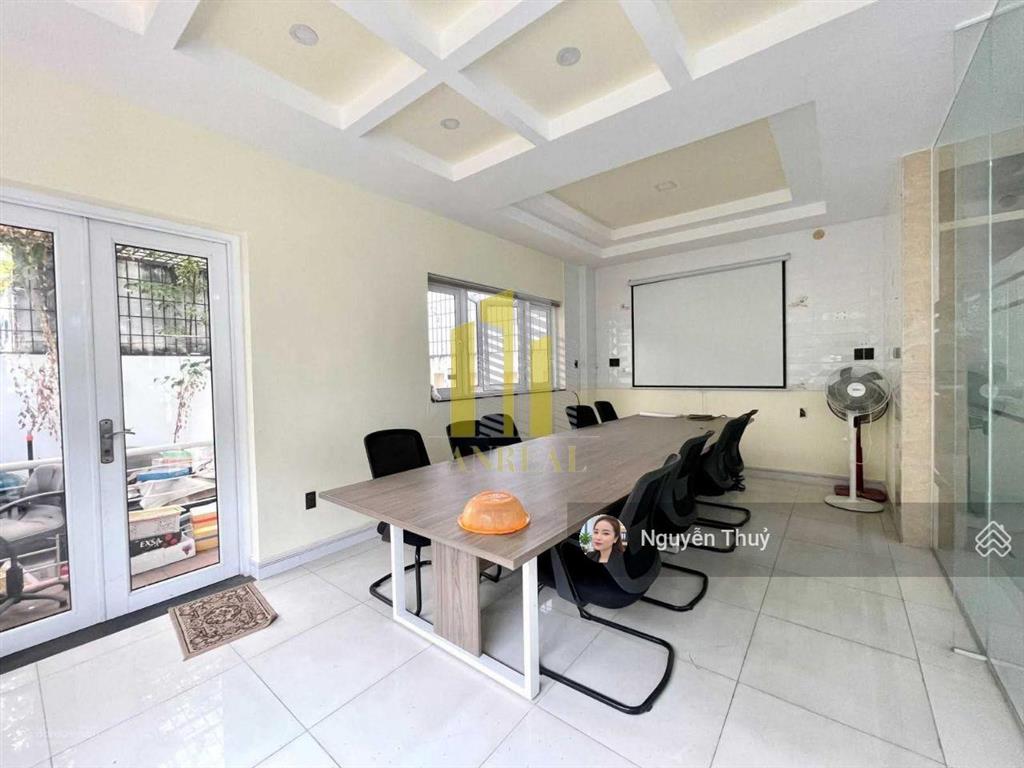 Villa căn góc hầm 3 lầu khu an phú giá 35 triệu