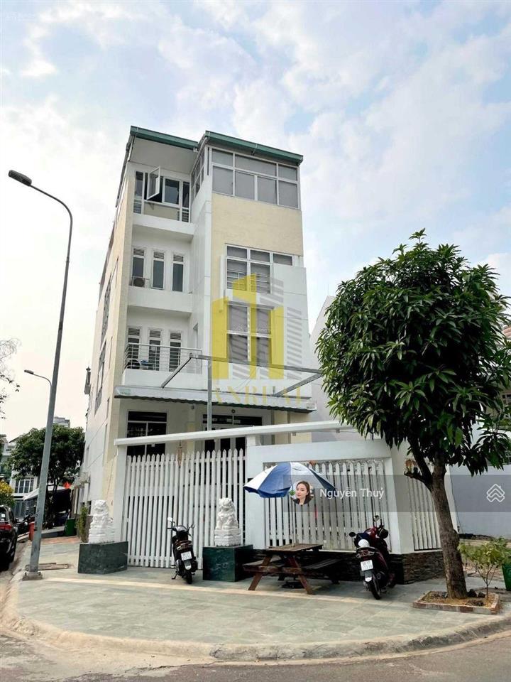 Villa căn góc hầm 3 lầu khu an phú giá 35 triệu