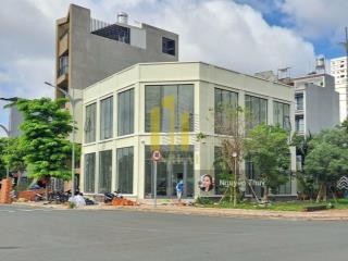Cho thuê căn góc sàn trống kinh doanh giá 120 triệu