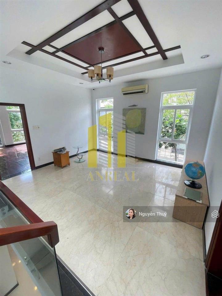 Cho thuê biệt thự căn góc hiện đại giá 60 triệu