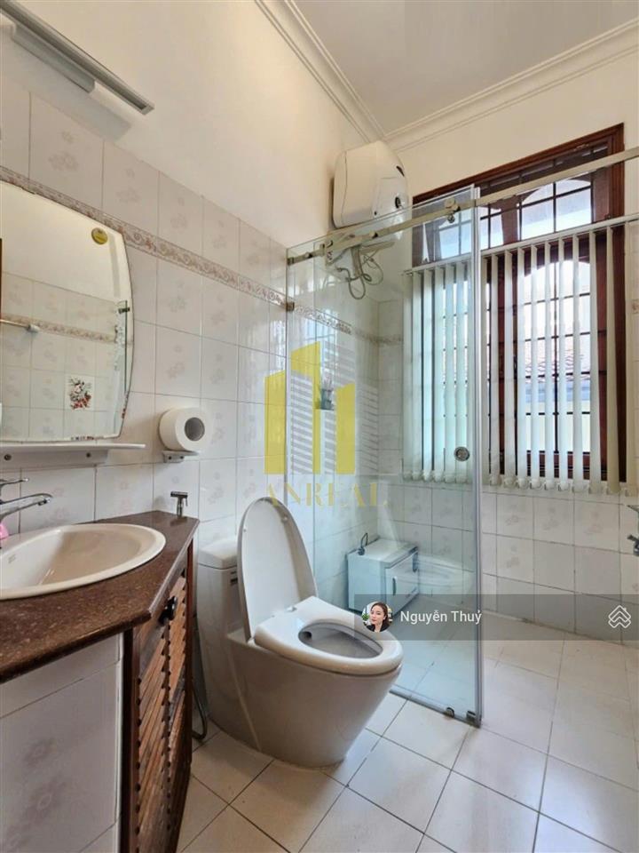 Cho thuê biệt thự mặt tiền đường nguyễn ư dĩ giá 55 triệu