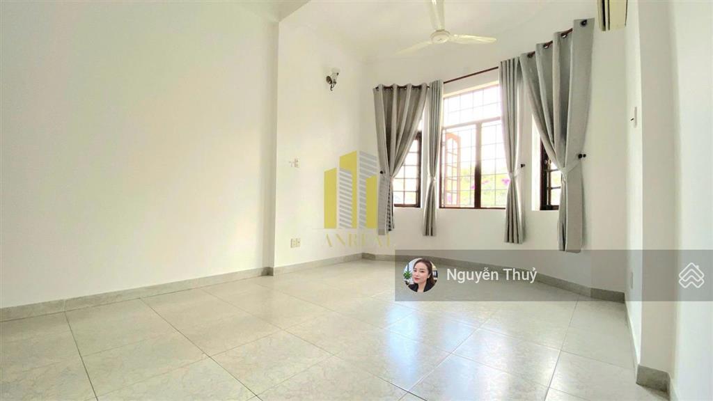Cho thuê biệt thự mặt tiền đường nguyễn ư dĩ giá 55 triệu
