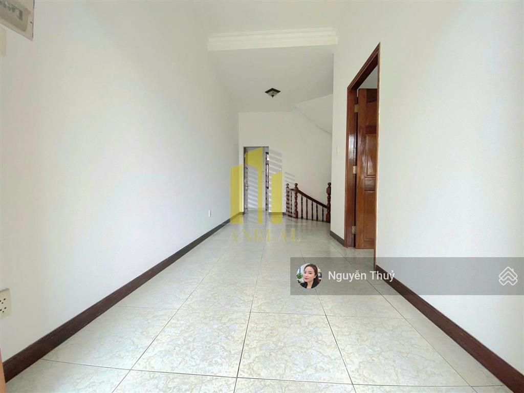 Cho thuê biệt thự mặt tiền đường nguyễn ư dĩ giá 55 triệu