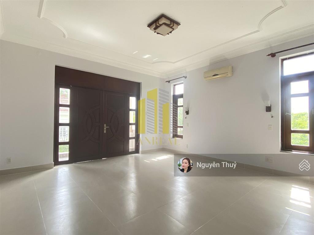 Cho thuê biệt thự 6 phòng siêu to đường thảo điền giá 100 triệu