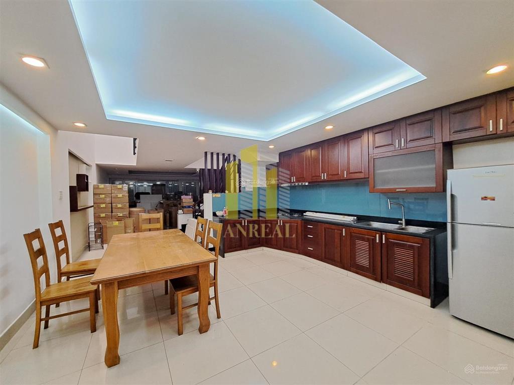 Cho thuê nhà hầm 3 lầu giá chỉ 28 triệu khu đô thị an phú
