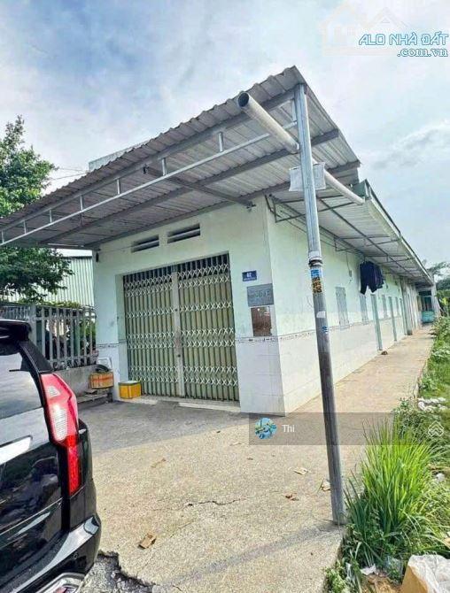 Căn trọ 5 phòng thu nhập 7 triệu/tháng, giá 1,4 tỷ gần kcn tây bắc, củ chi, sổ hồng riêng chính chủ