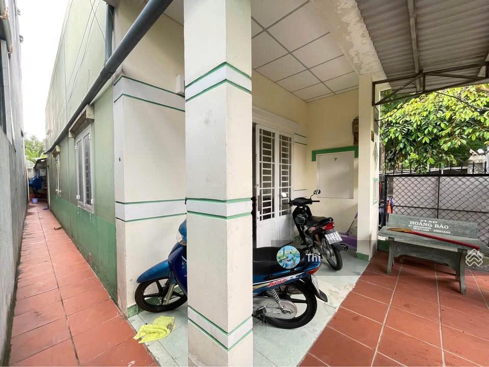 Nhà sau kcn tây bắc củ chi đang cho thuê 3,7 triệu, 127m2, sổ hồng riêng giá 1,2 tỷ