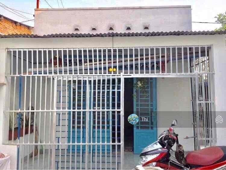 Bán nhà 1,2 tỷ, nhà thị trấn củ chi, diện tích 102m2 sổ hồng riêng ngay kcn tây bắc