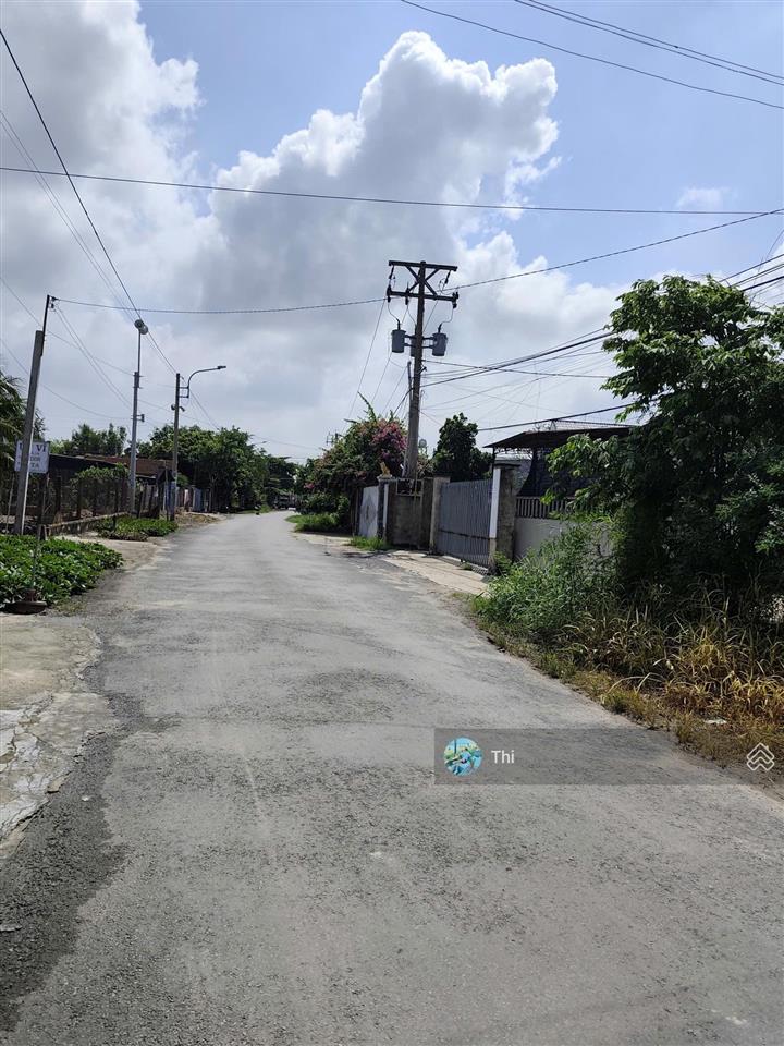 Bán đất tại đường tỉnh lộ 7, 850 triệu, 250 m2, view đẹp, pháp lý đầy đủ