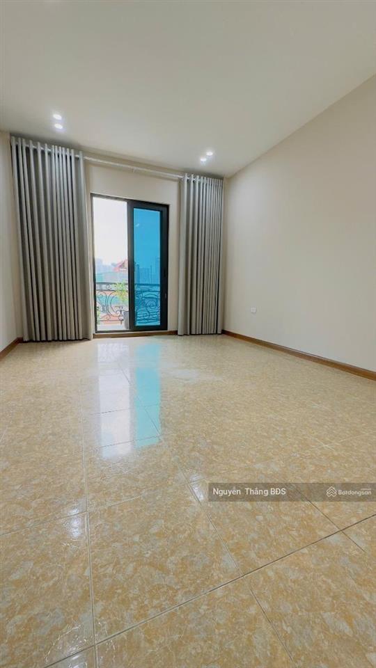 Bán nhà trường chinh, thanh xuân, 55m2, 5 tầng, 5 ngủ, dân xây, gần phố, ngõ thoáng, giá 14,3 tỷ