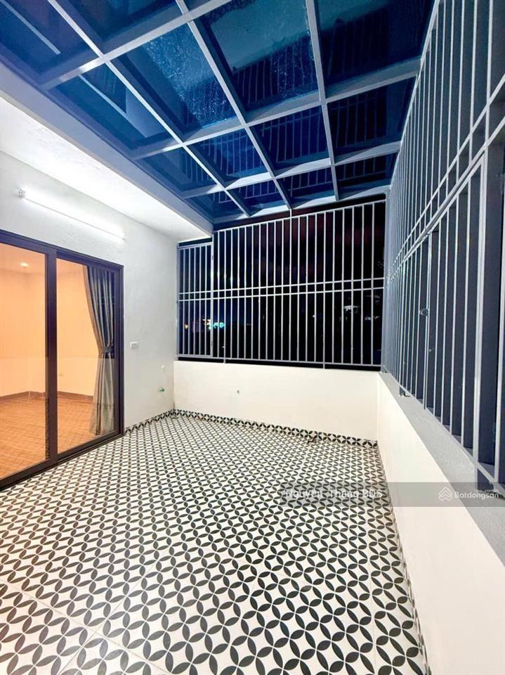 Bán nhà trường chinh, thanh xuân, 50m ra phố, 43m2, 6 tầng, thang máy, full nội thất, nhỉnh 12 tỷ