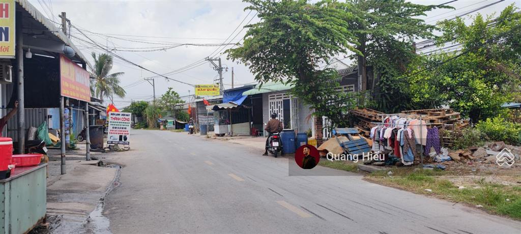 Cần bán gấp lô đất 140m2 nằm 1 sẹc ngắn quốc lộ 22 , gần agribank trảng bàng , giá 700 triệu