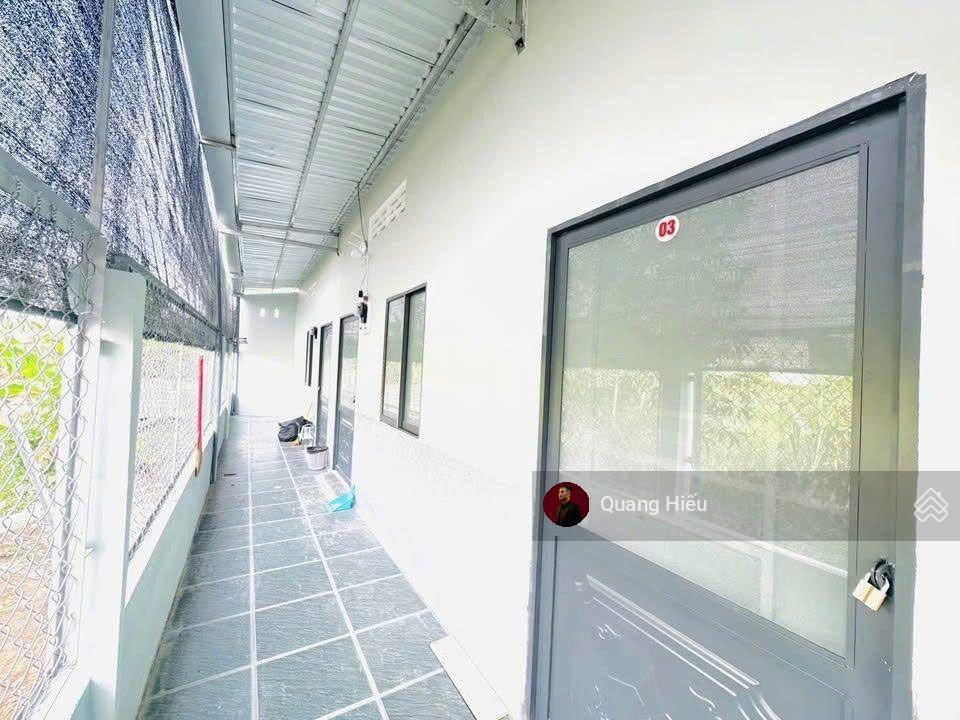 Bán gấp căn trọ 6 phòng đ.gia hùynh phường gia lộc trảng bàng , dt 150m2 , giá 900 triệu , shr