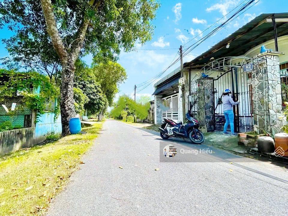 Kẹt nợ! bán lô đất 243,5m2 (80m2 thổ) xã tân phú trung củ chi giá 1.2 tỷ, đường nhựa 6m