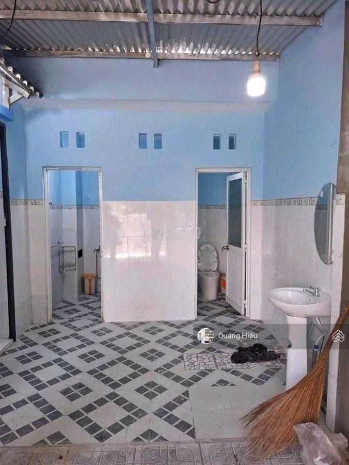 Bán căn nhà đẹp đ.nguyễn thị lắng xã tân phú trung củ chi, dt 86m2, giá 1 tỷ