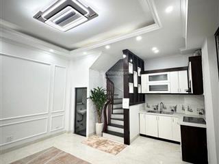 Phương canh 5 tầng gần đh công nghiệp cđ fpt, đh đông á khai thác cho thuê cực tốt 35m2 giá 7t